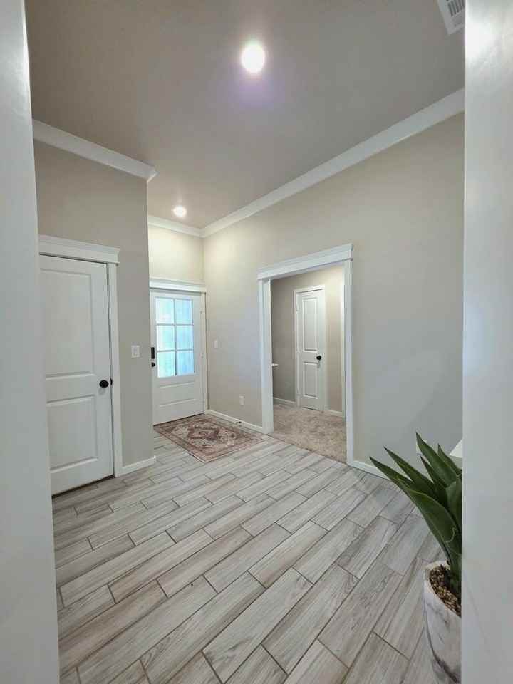 9031 Antelope Ave - Photo 3 of 35