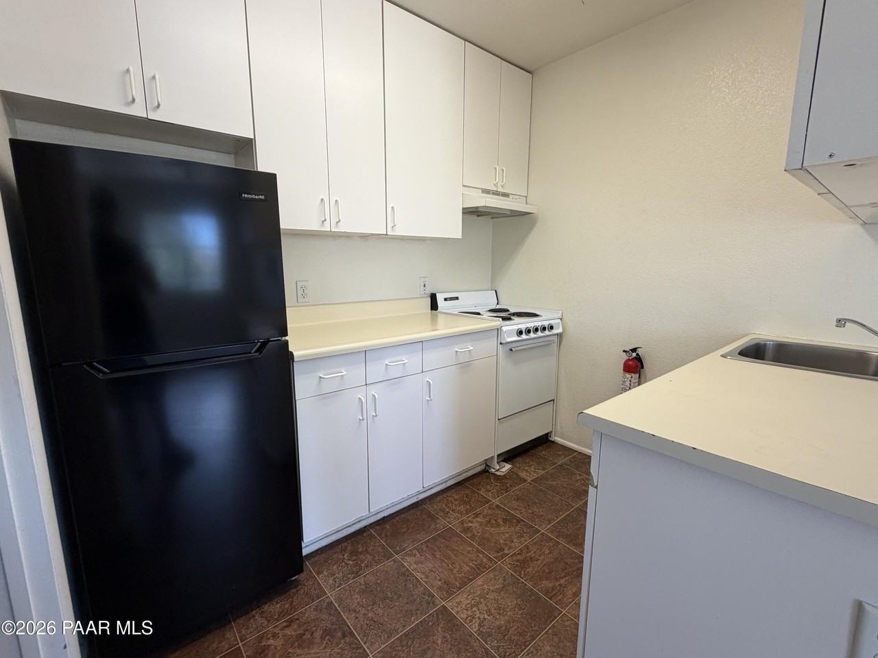 4873 N Judy Ct #D - Photo 5 of 8