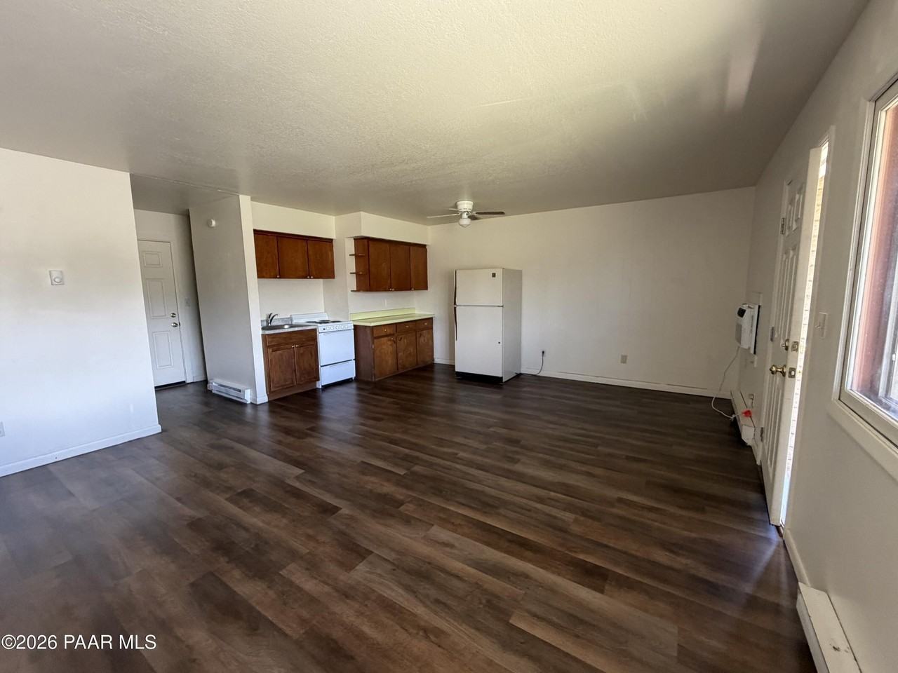 4251 N Viewpoint Dr #4 - Photo 6 of 10