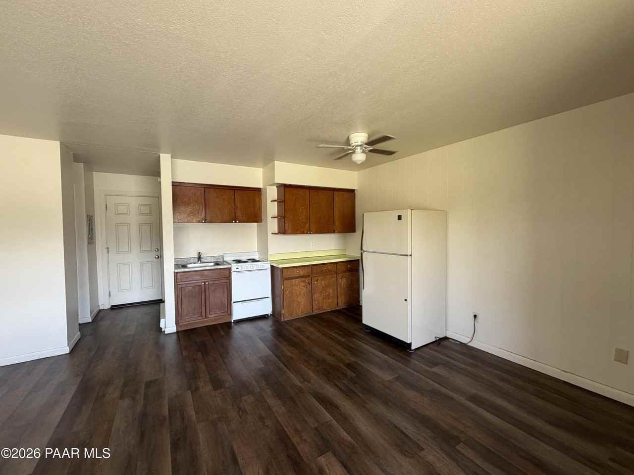 4251 N Viewpoint Dr #4 - Photo 7 of 10