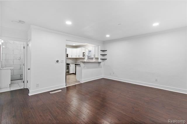 22712 Clairwood St - Photo 3 of 25