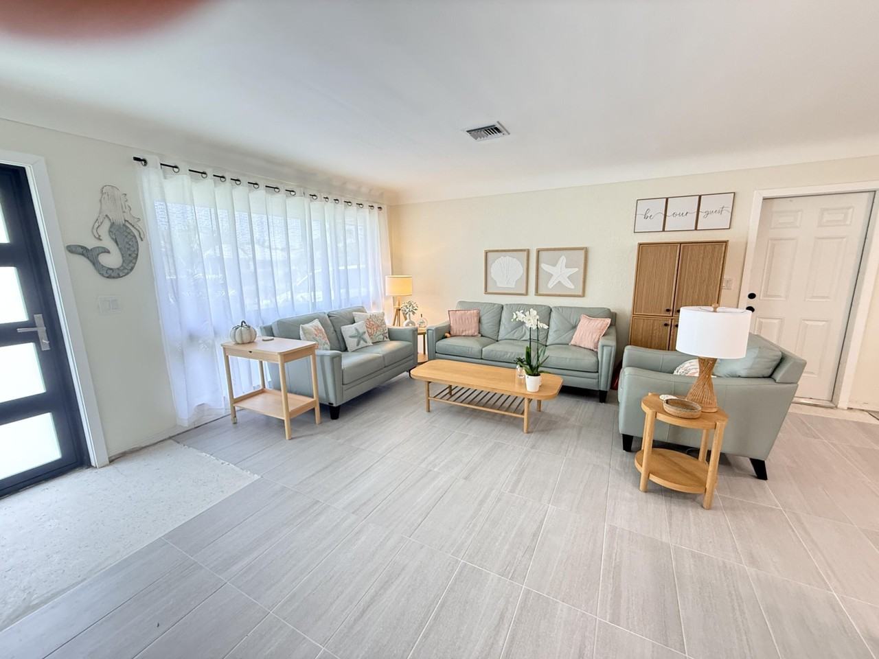 608 Ne 24th Ave - Photo 4 of 19