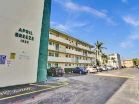 1333 E Hallandale Beach Blvd #302 - Photo 1 of 1