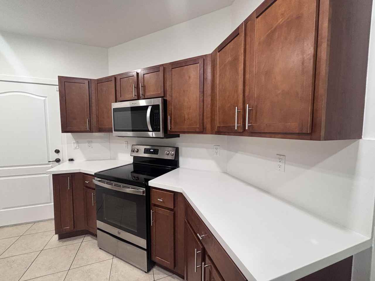 3930 Sabal Way - Photo 6 of 24