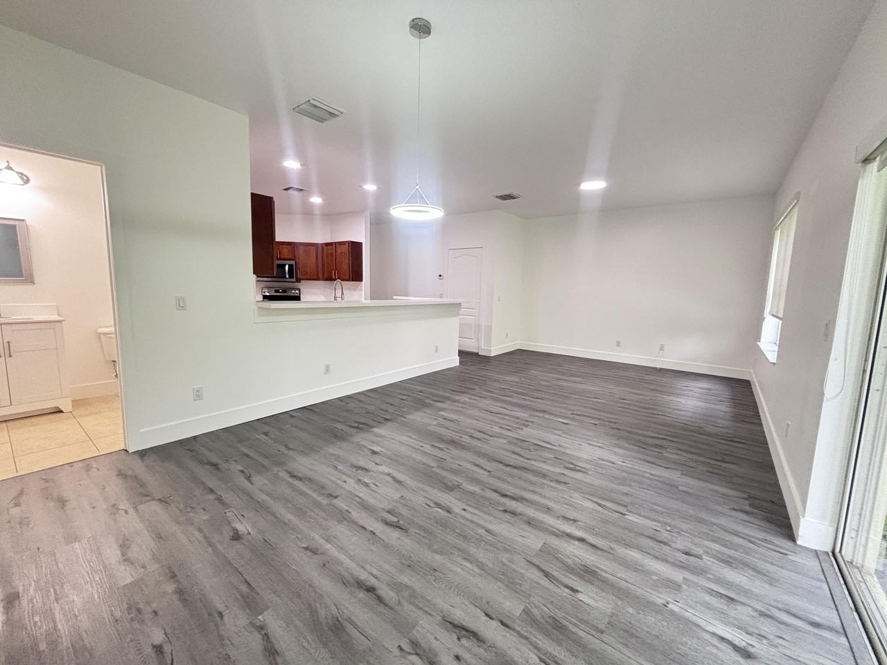 3930 Sabal Way - Photo 7 of 24