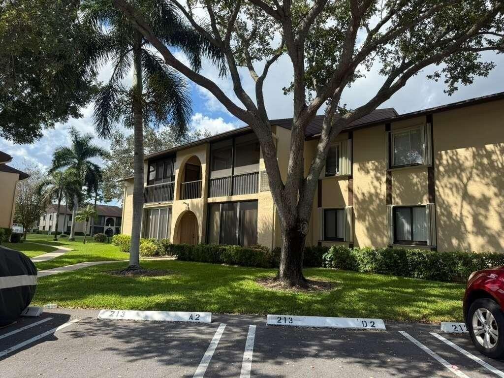 213 Pine Hov Cir
