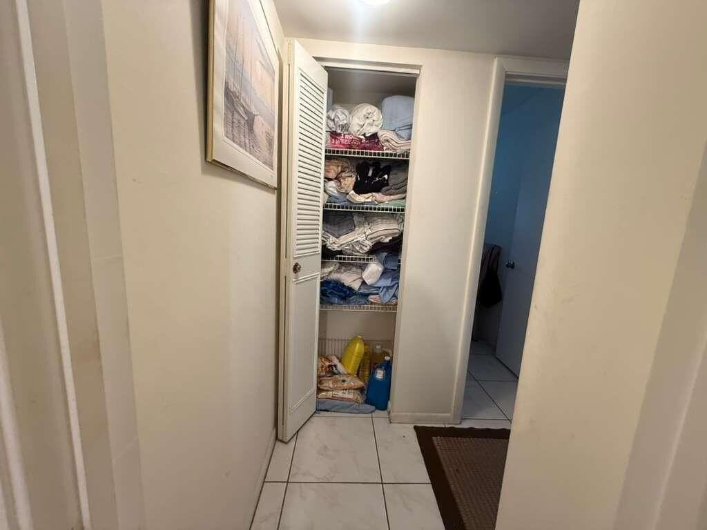 213 Pine Hov Cir - Photo 7 of 32