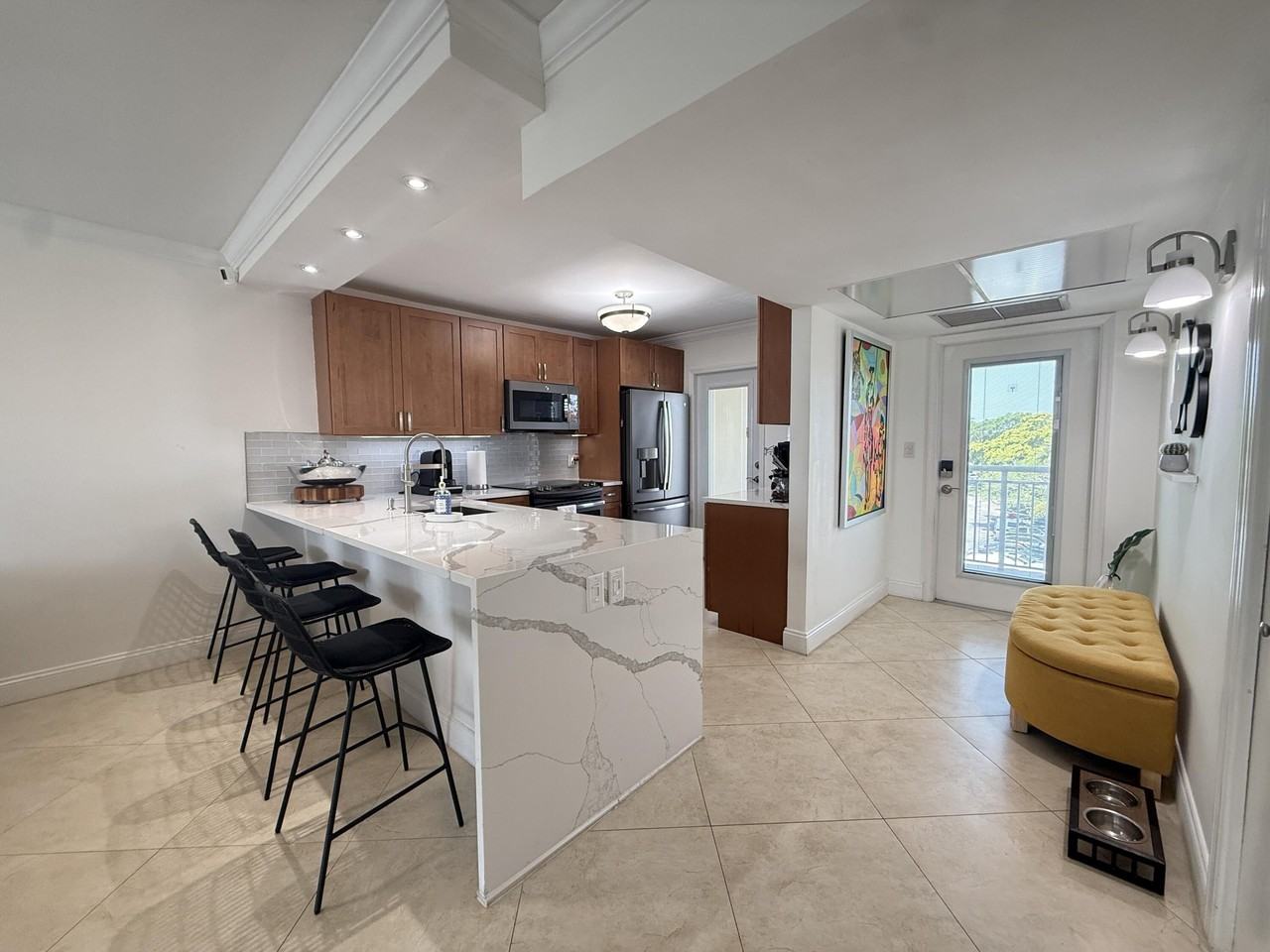 3180 Ne 48th Ct #406 - Photo 5 of 30