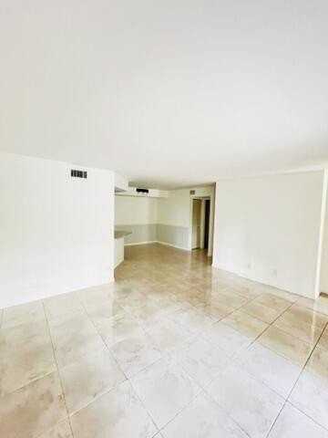 6520 Chasewood Dr #C - Photo 7 of 38