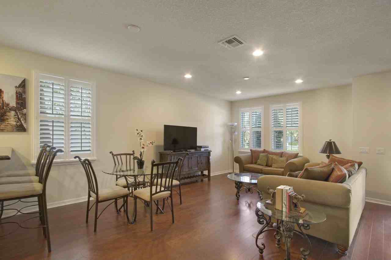 1168 S Community Dr - Photo 5 of 18