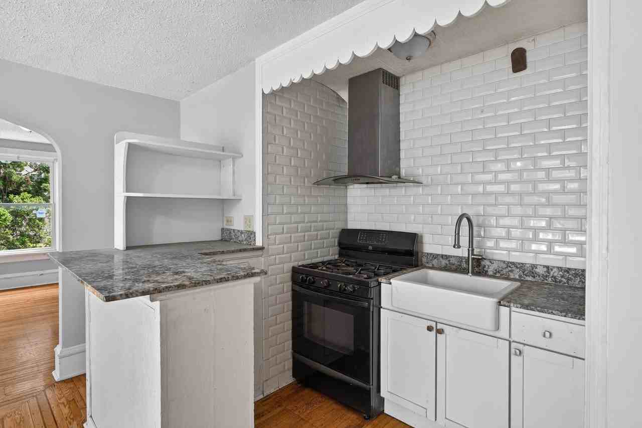 2630 Blaisdell Ave - Photo 5 of 19