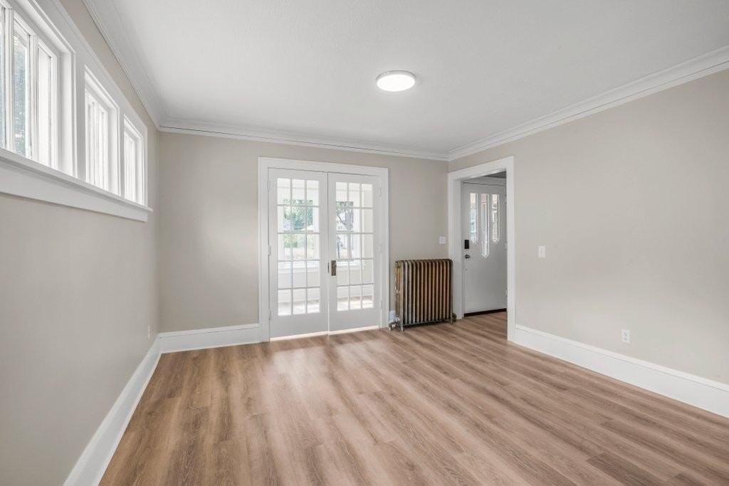 1257 Palace Ave - Photo 5 of 26