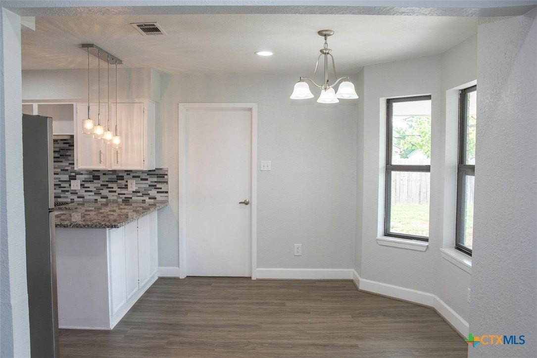1707 Antelope Trl - Photo 6 of 16