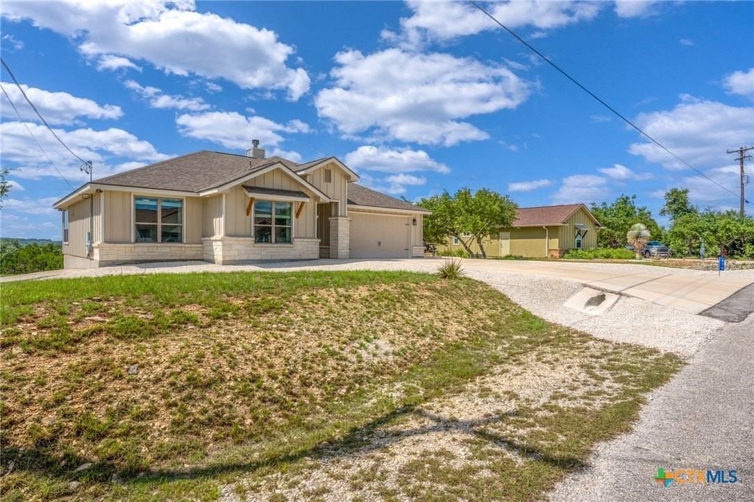 876 Primrose Path - Photo 2 of 35