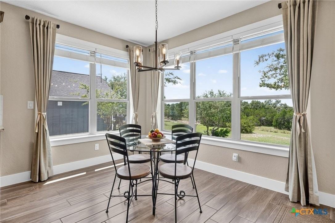 876 Primrose Path - Photo 7 of 35