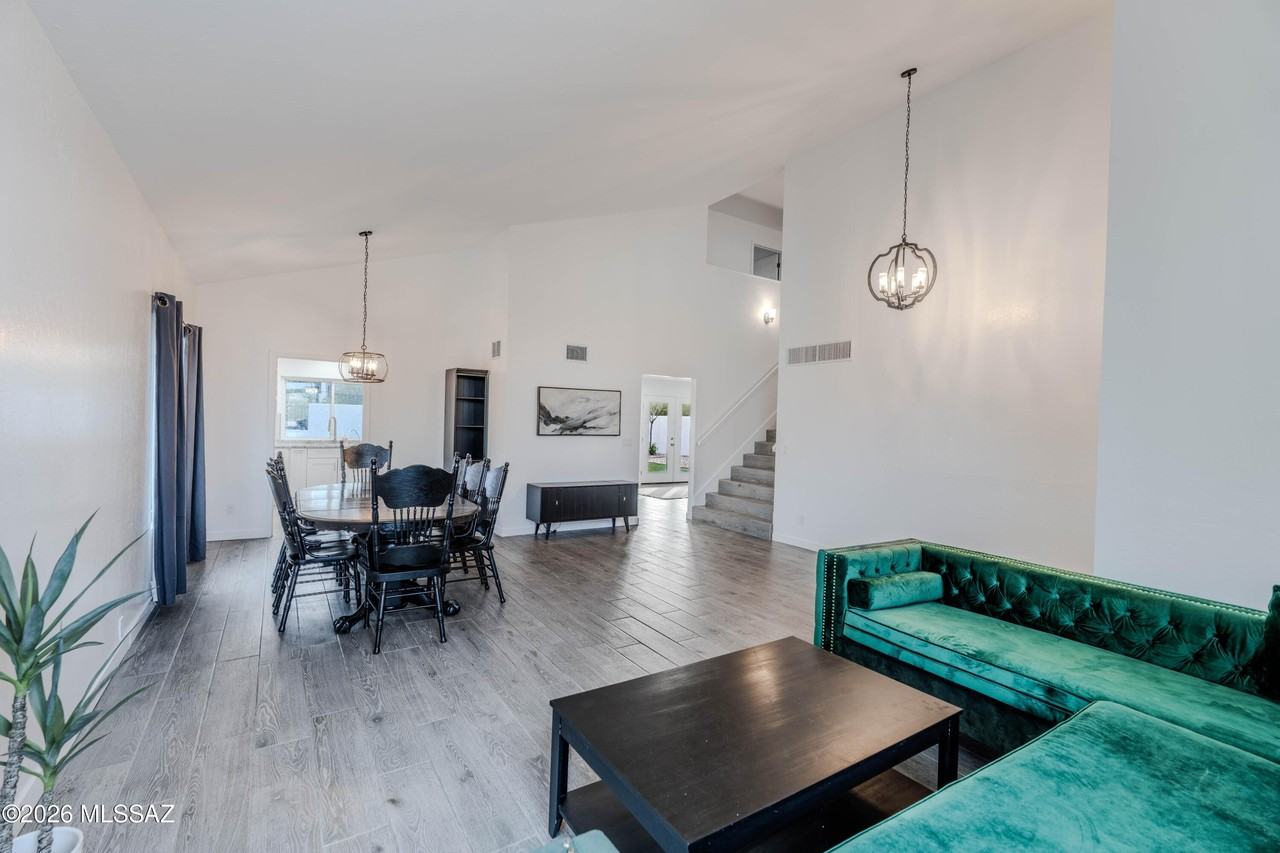 4641 N Paseo De Los Cerritos - Photo 4 of 50