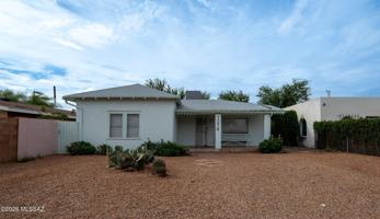 featured image of 1214 E Copper St #A