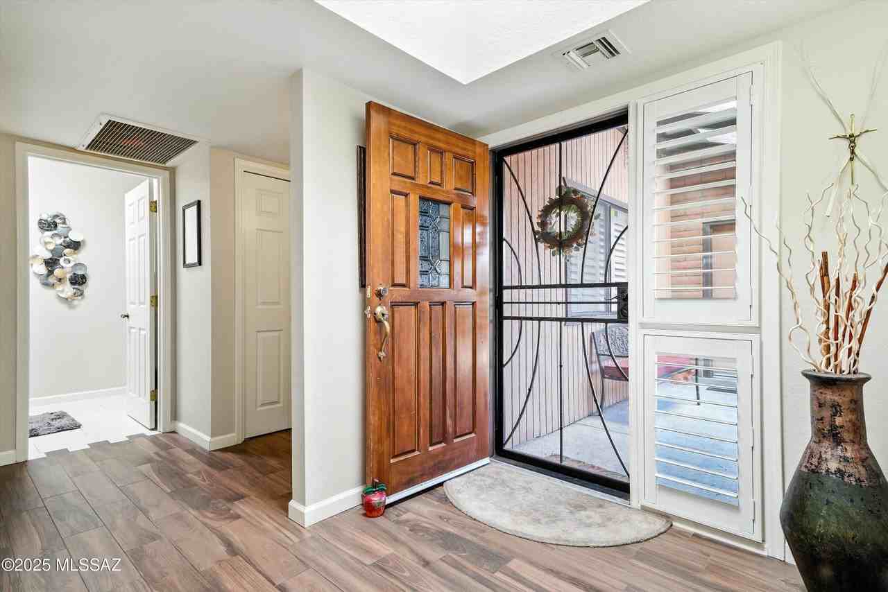 5227 N Via Agrifoglio - Photo 4 of 30