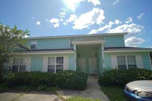 2414 Manzanita Ct - Photo 1 of 1