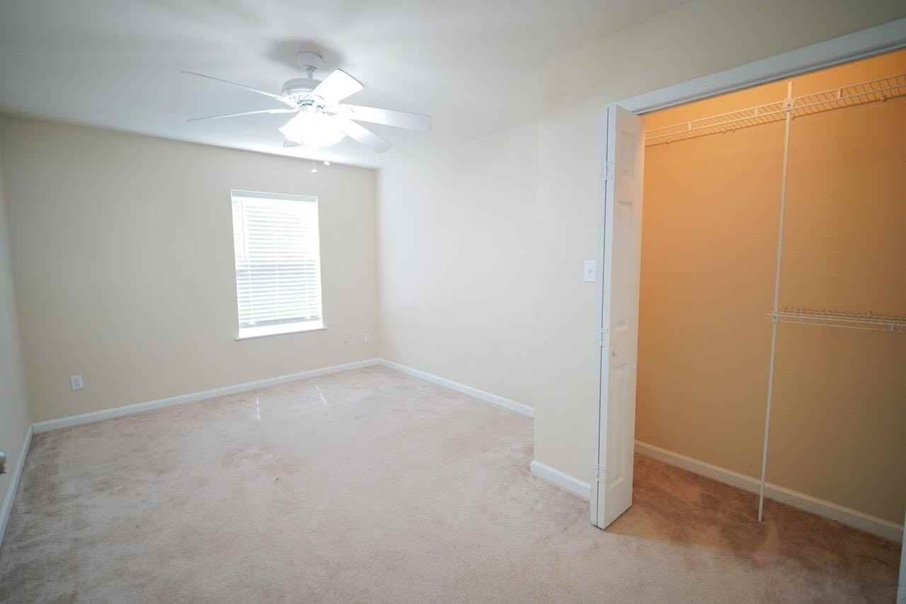 859 W Brevard St #1 - Photo 7 of 32