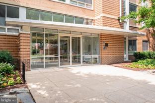 355 I St Sw #125 - Photo 1 of 1