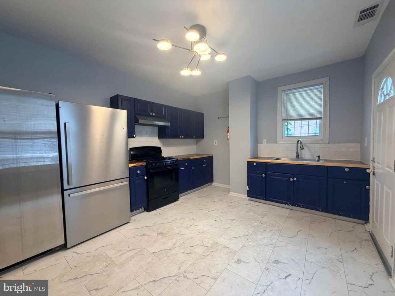 739 Morton St Nw - Photo 4 of 21