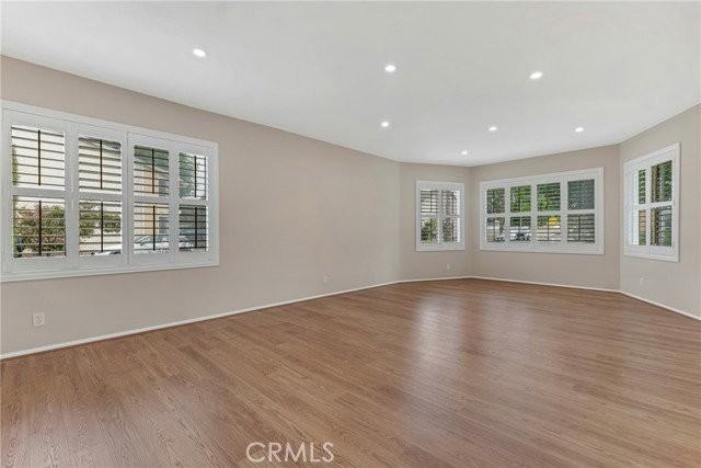7923 Casaba Ave - Photo 6 of 8