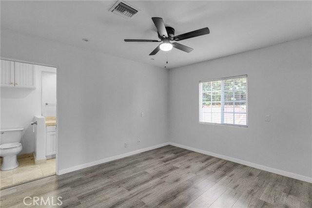 19000 Strathern St - Photo 7 of 8