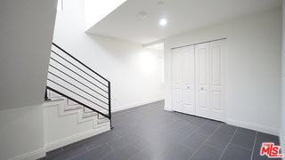 14403 Tiara St #5 - Photo 3 of 8