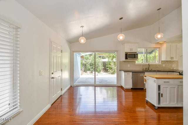 1340 Doremus Rd - Photo 5 of 8