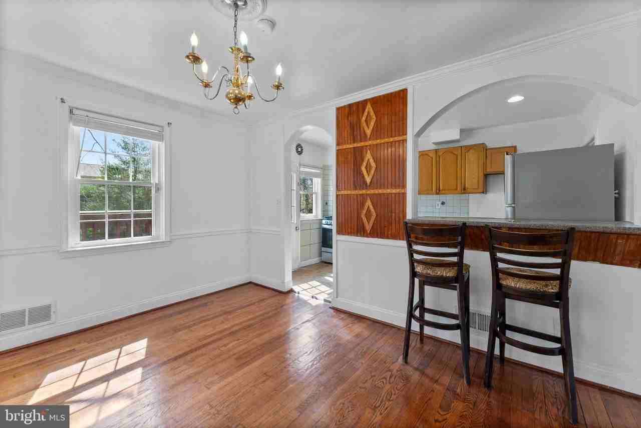 633 Walker Ave - Photo 7 of 32