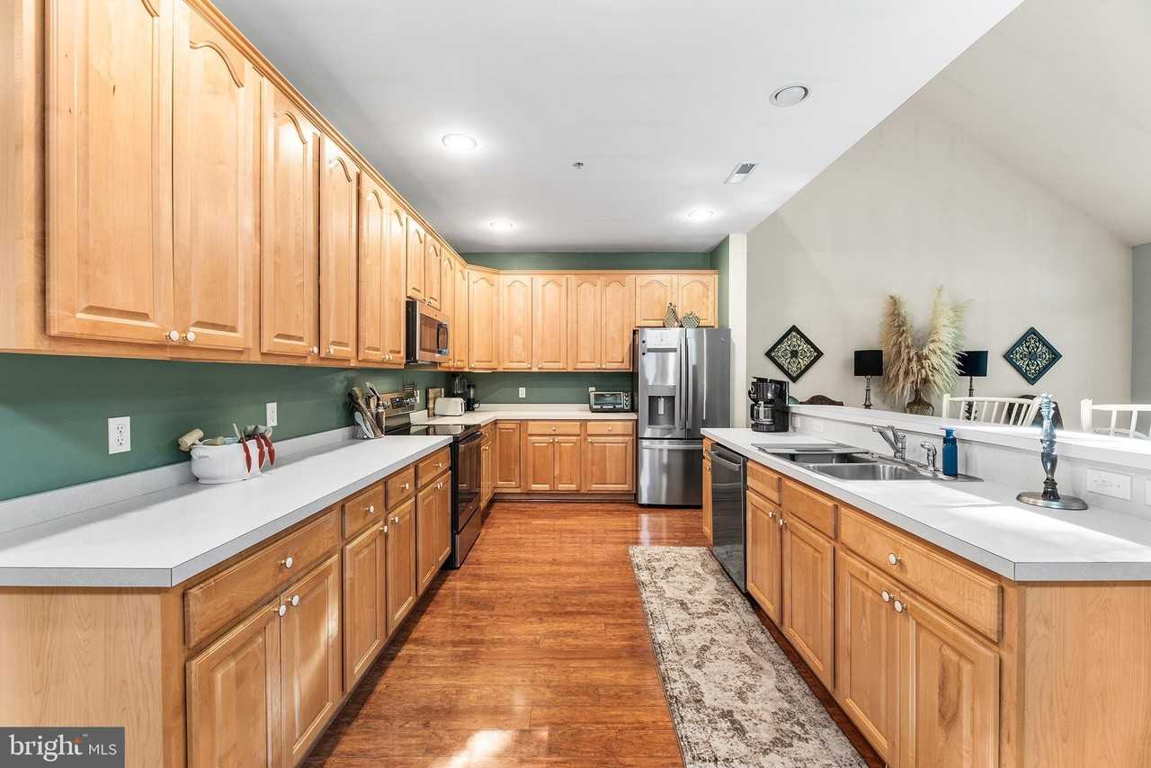 124 Hingham Ln #19 - Photo 6 of 32