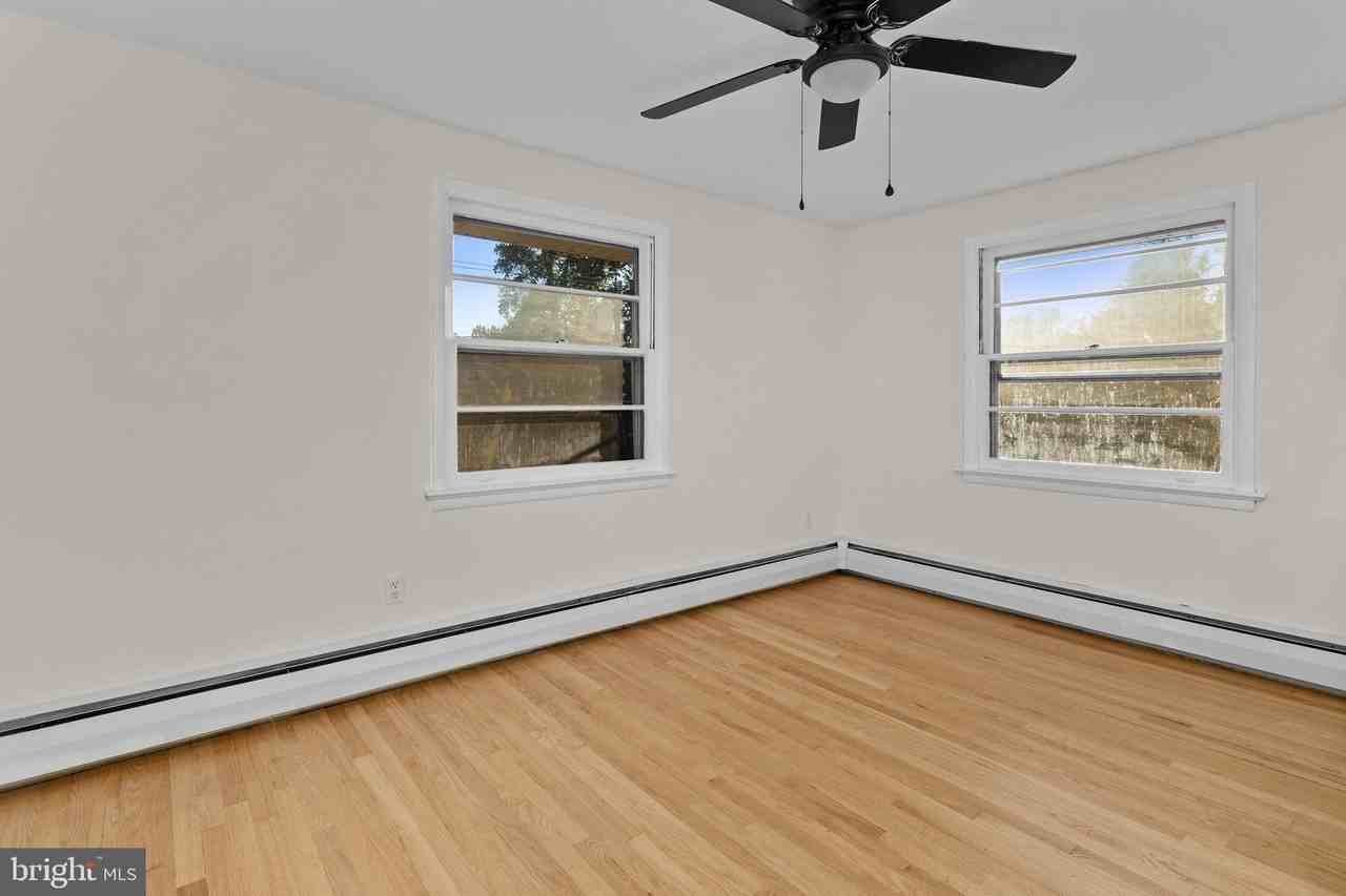 6 Clarendon Ave #3 - Photo 7 of 13