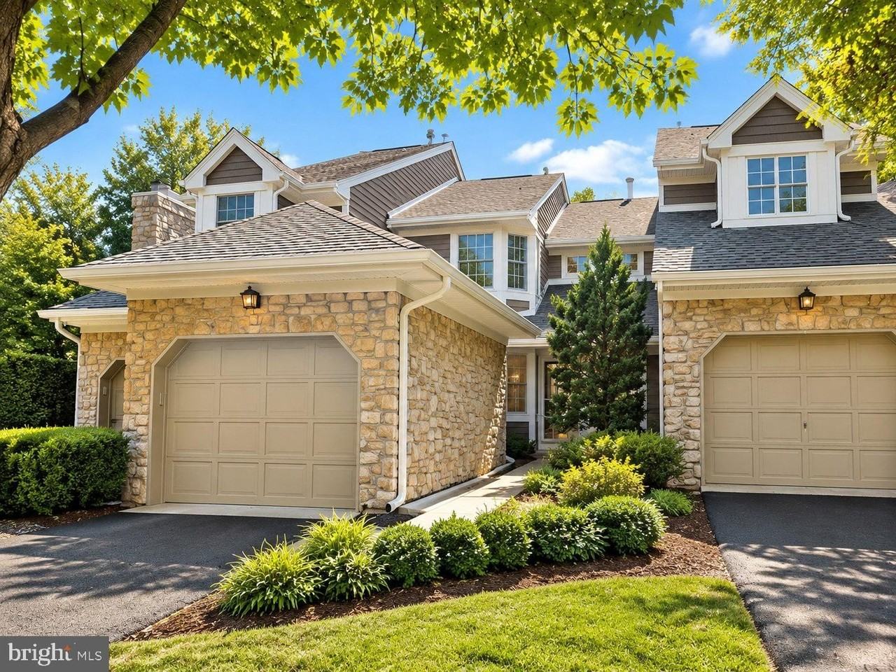 51 Briarwood Ct - Photo 4 of 4
