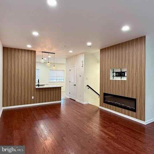 153 Mercer Ct - Photo 2 of 21