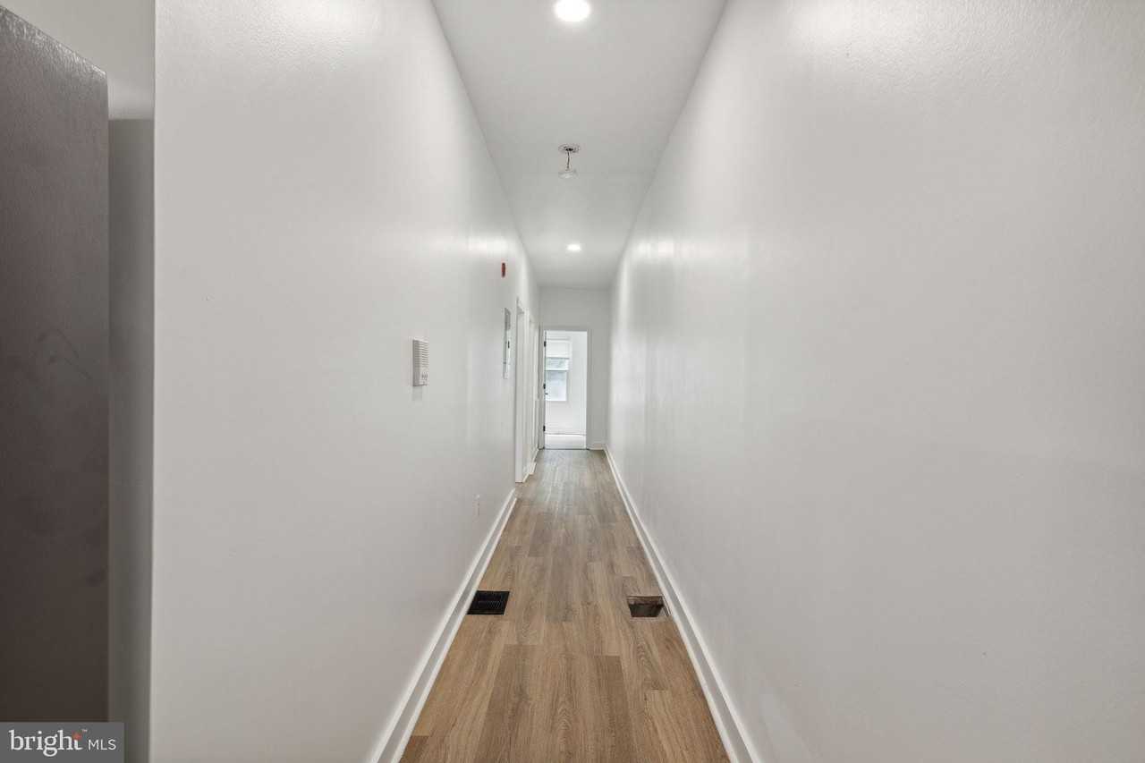 4928 Walton Ave #1 - Photo 7 of 17