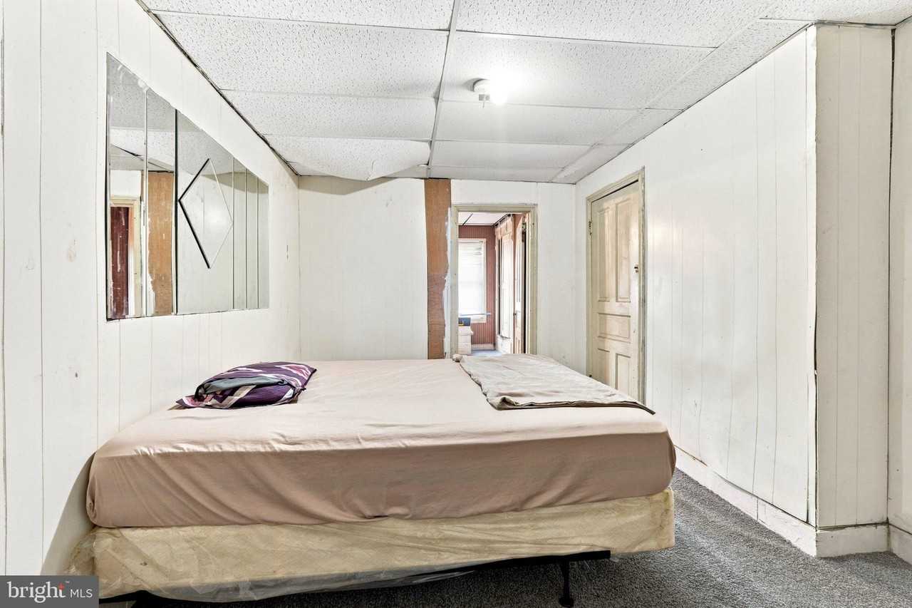2919 N 22nd St - Photo 2 of 10