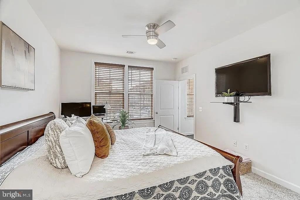 13723 Neil Armstrong Ave #209 - Photo 6 of 25