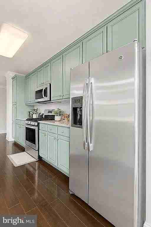 13723 Neil Armstrong Ave #209 - Photo 7 of 25