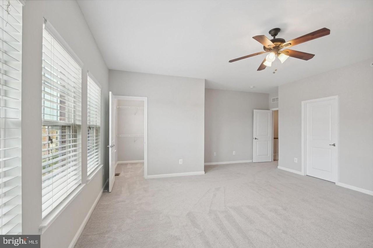 21648 Romans Dr - Photo 5 of 18