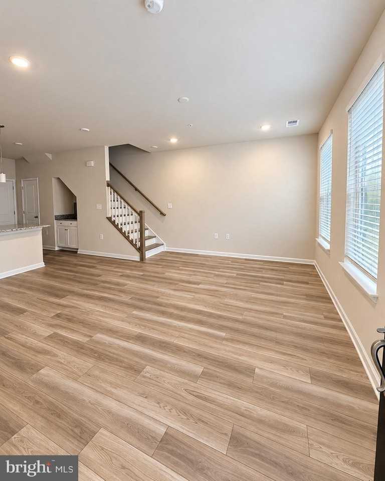 42635 Darala Dr - Photo 4 of 22