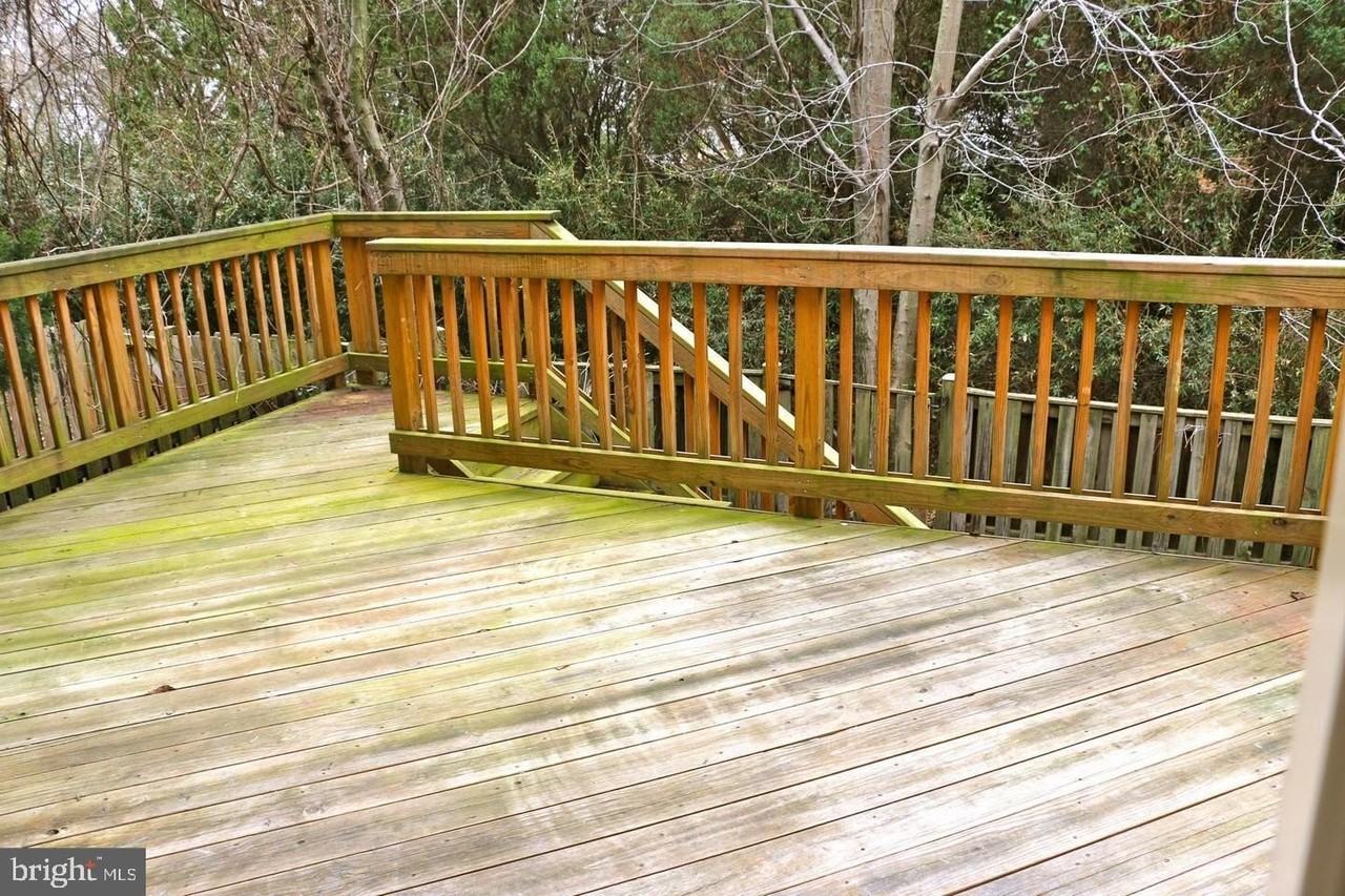 14904 Enterprise Ln - Photo 2 of 26