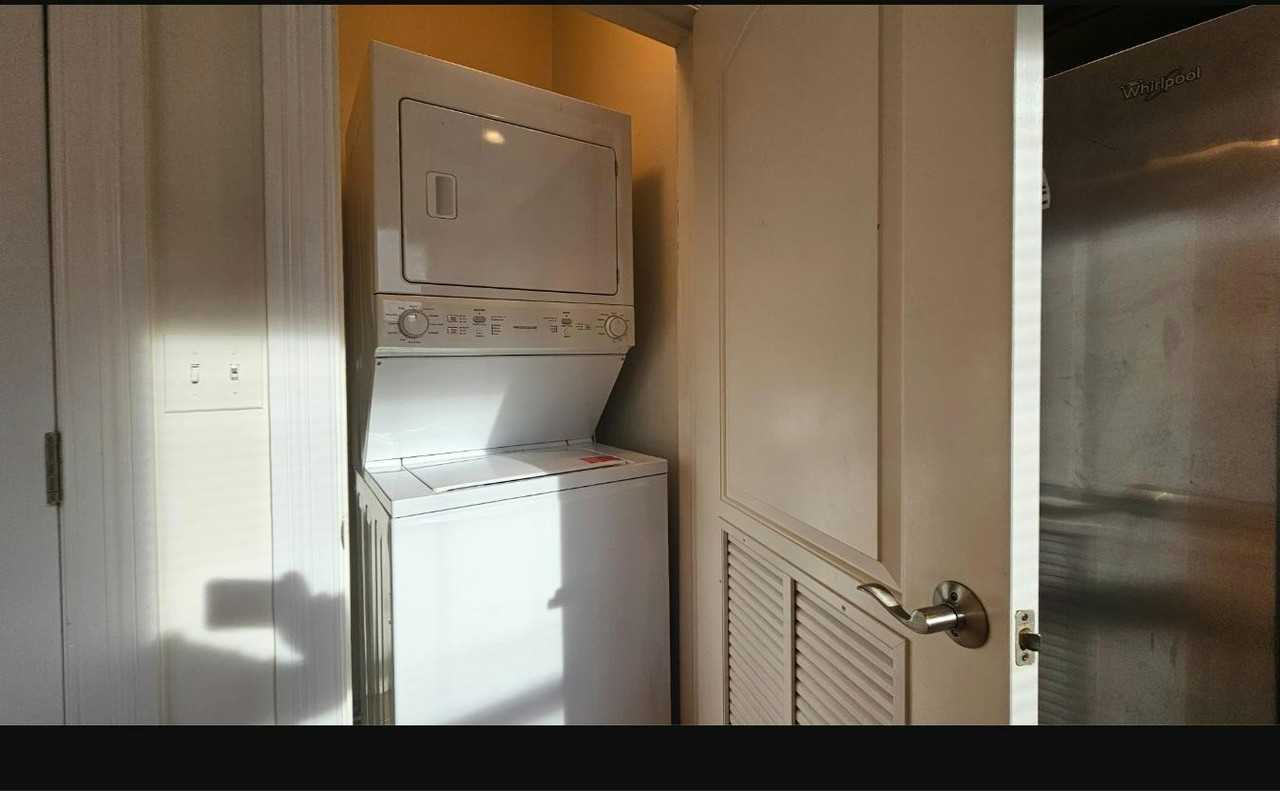 3337 N Halsted Ave, Unit 2 - Photo 7 of 14