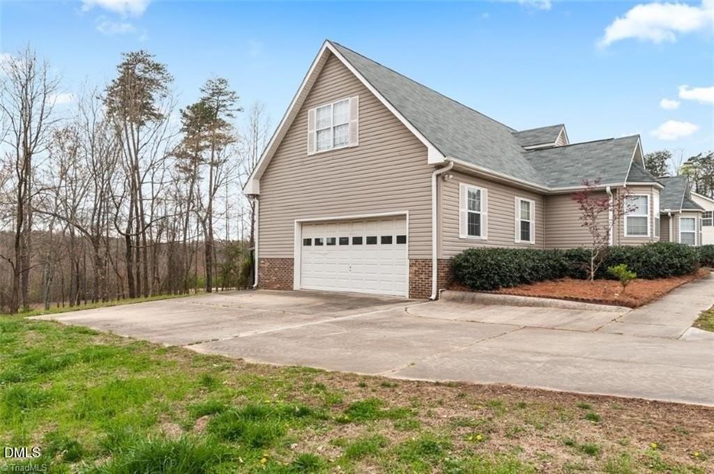 3806 Polonia Ct - Photo 2 of 11