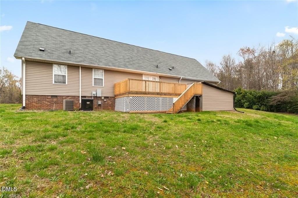 3806 Polonia Ct - Photo 3 of 11