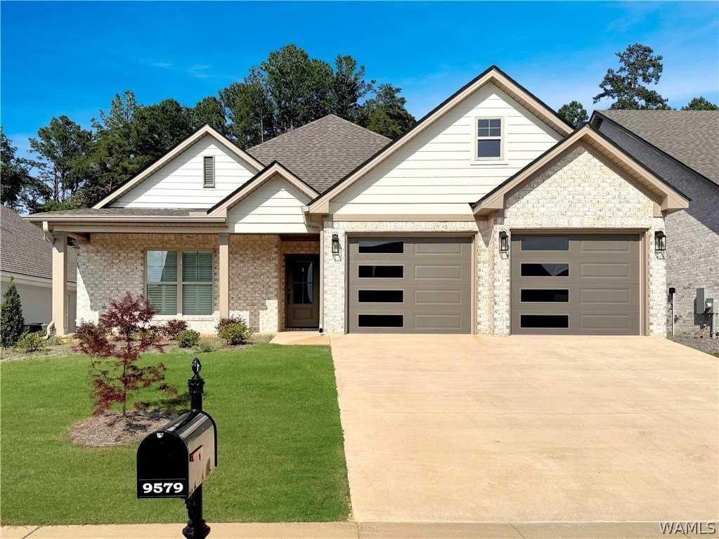 9579 Crete Cir - Photo 2 of 34
