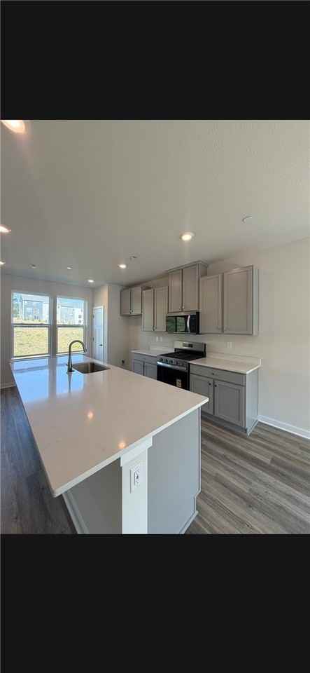 769 Olivia St - Photo 4 of 24