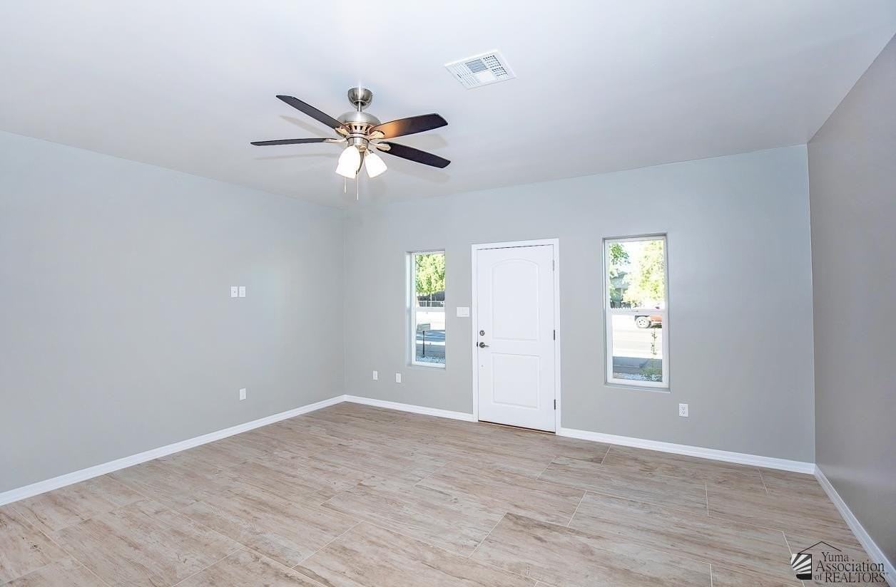 643 S Orange Ave #2 - Photo 5 of 23