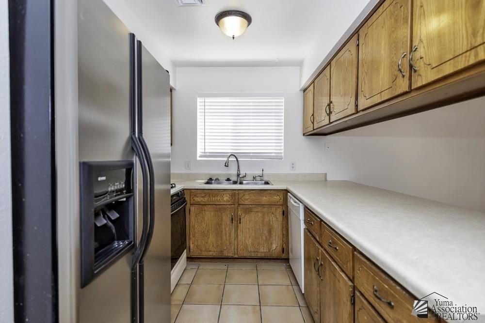 1517 W 13th St - Photo 7 of 26