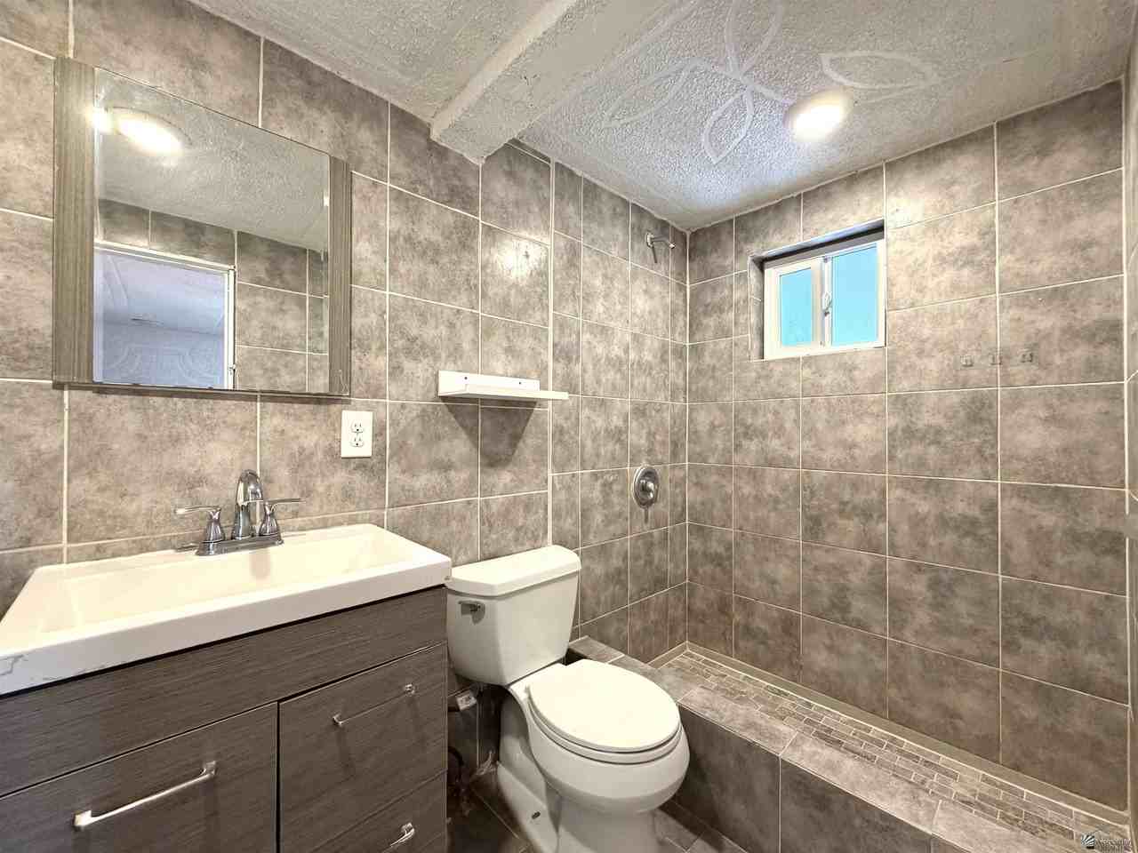 1181 W 8th Pl #A - Photo 7 of 8